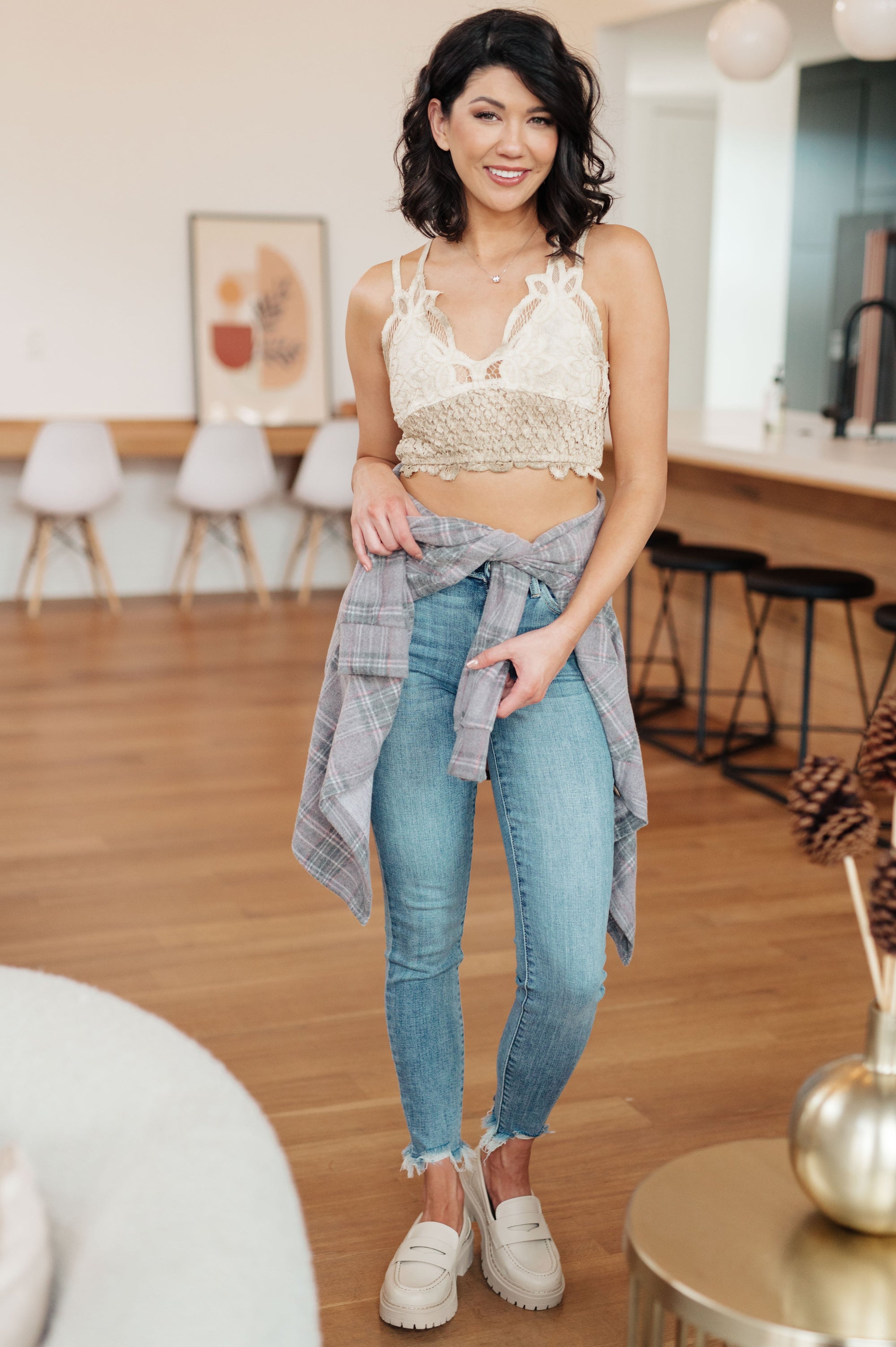 Live In Lace Bralette in Taupe - Bella Jade