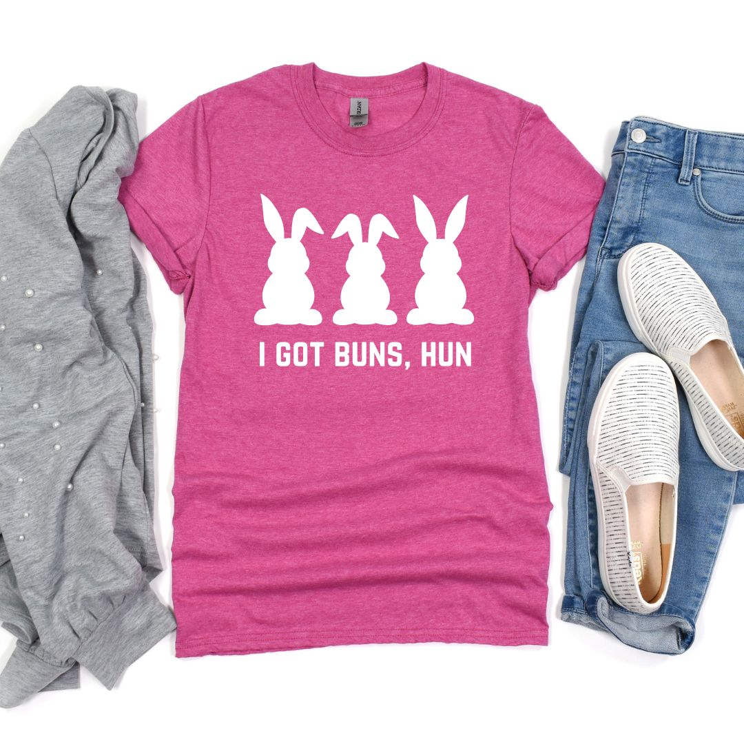 PREORDER: I Got Buns Hun Graphic Tee in Berry