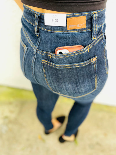 Judy Blue Reg/Plus Hotline Bling Cell Phone Pocket Dad Jeans